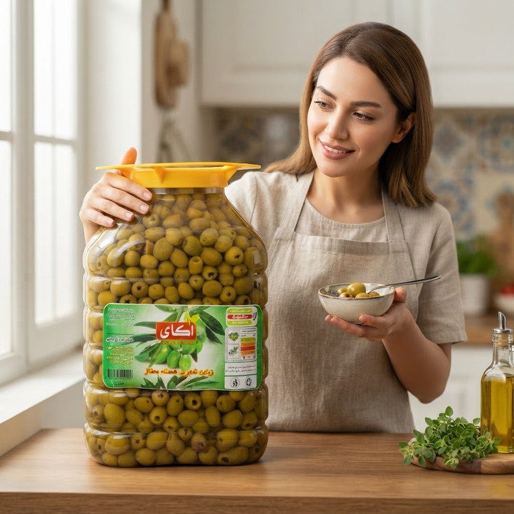 زیتون شور بی هسته ویژه آکای( پت 10 کیلویی) با ارسال رایگان